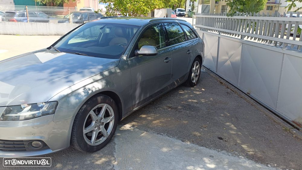 Audi A4 Avant 2.0 TDI Advance Multitronic - 2