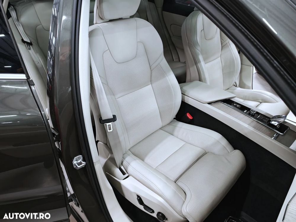 Volvo XC 60 Recharge T8 Twin Engine eAWD Inscription - 10