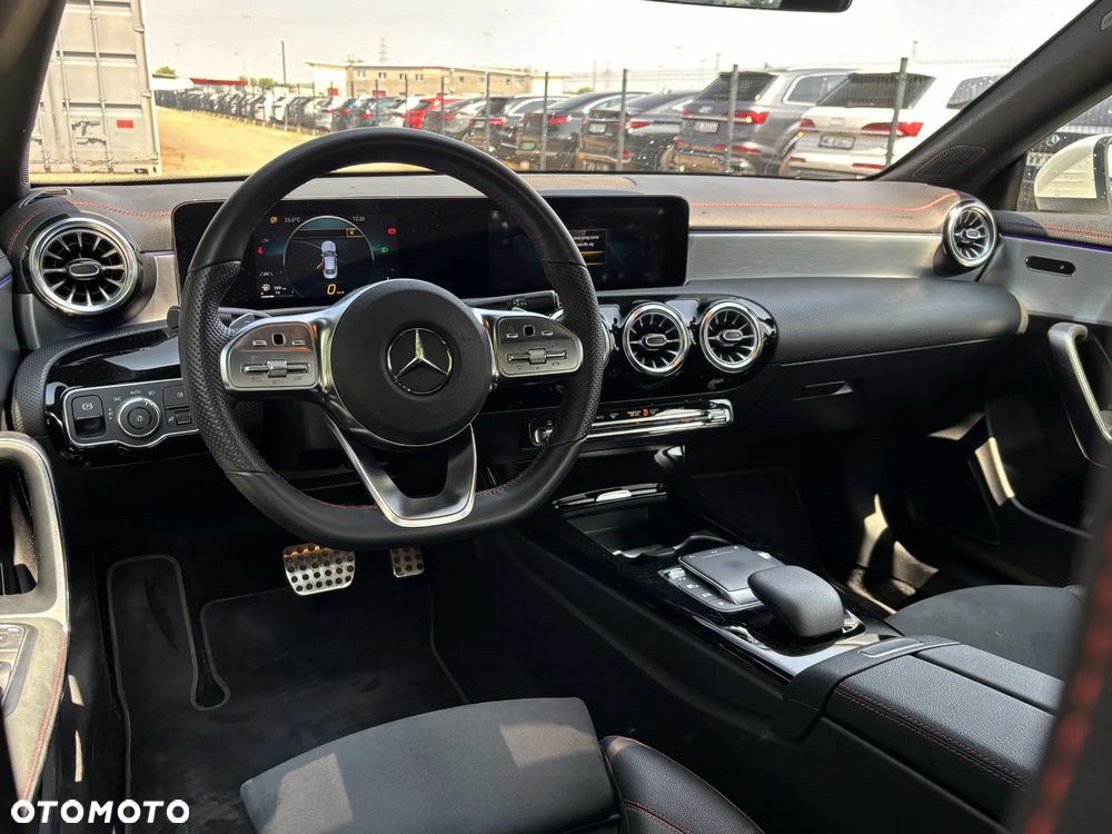 Mercedes-Benz CLA 200 AMG Line 7G-DCT - 6