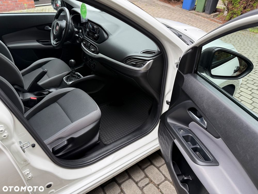 Fiat Tipo - 24