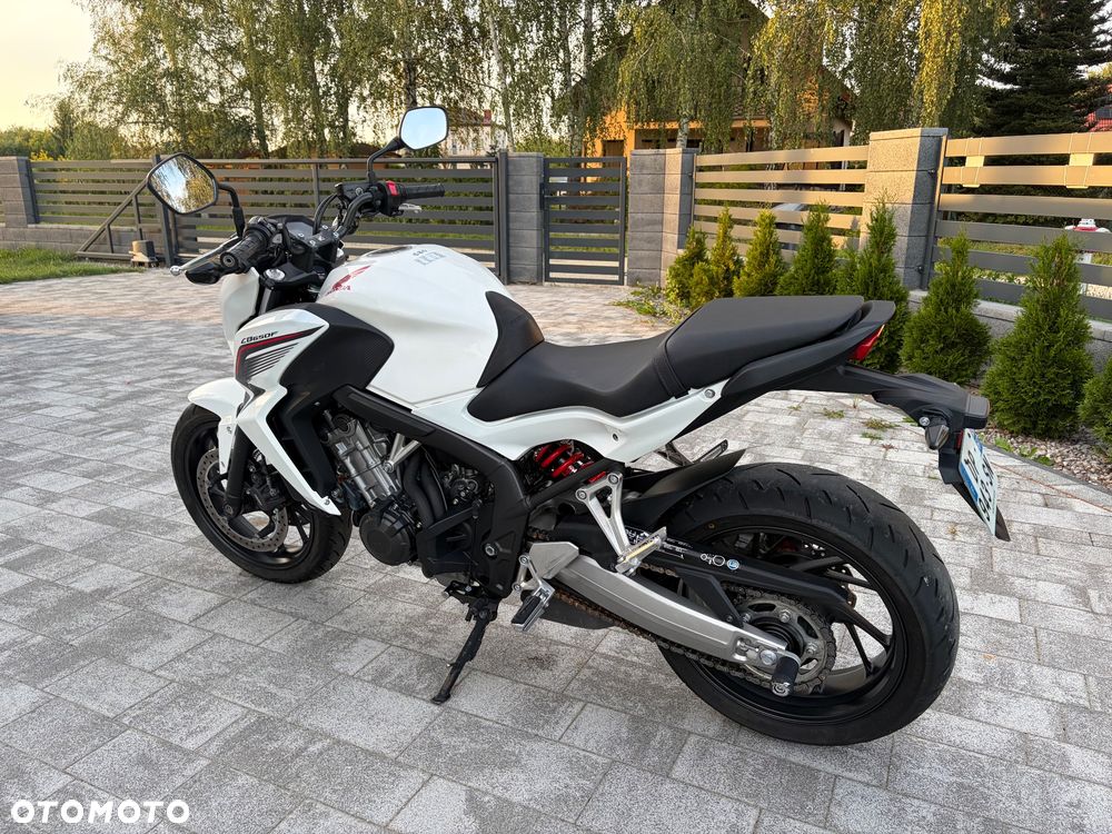 Honda CB - 3