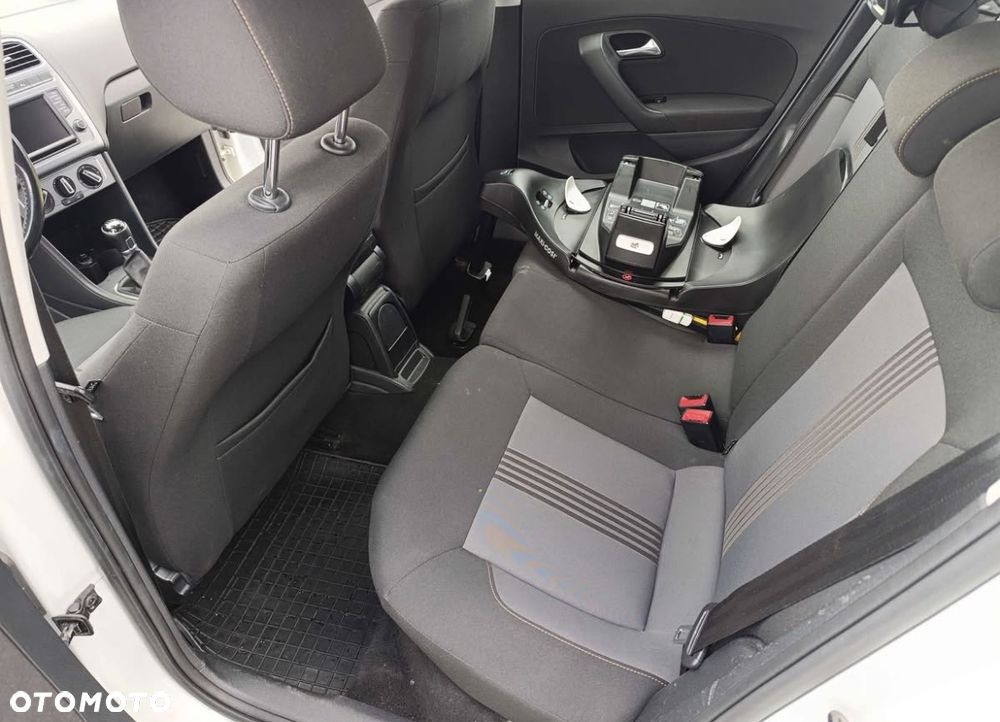 Volkswagen Polo 1.4 TDI BMT Comfortline - 4