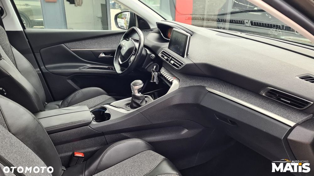 Peugeot 5008 - 6