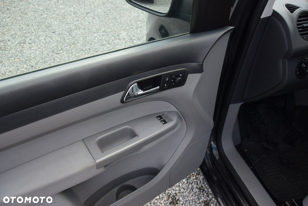 Volkswagen Caddy Life Mixt - 27