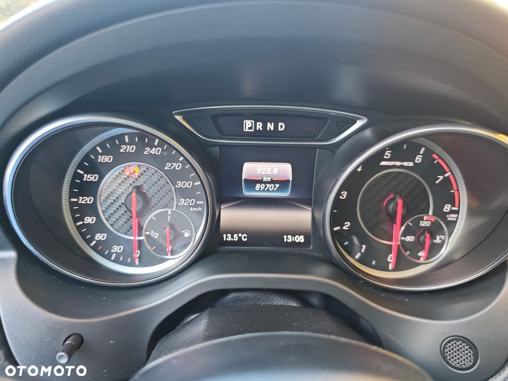 Mercedes-Benz Klasa A AMG 45 4-Matic - 24