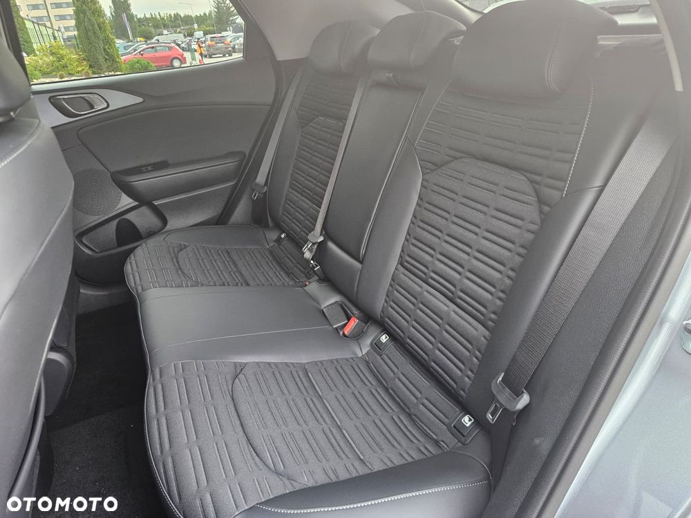 Kia XCeed 1.6 T-GDI L DCT - 11