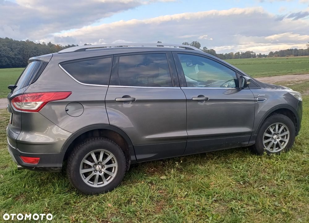 Ford Kuga 2.0 TDCi 4WD Titanium - 5