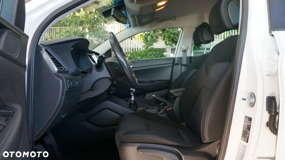 Hyundai Tucson 1.7 CRDI BlueDrive Comfort 2WD - 6