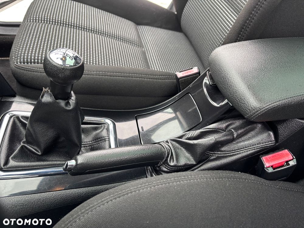 Peugeot 407 2.0 Premium - 20