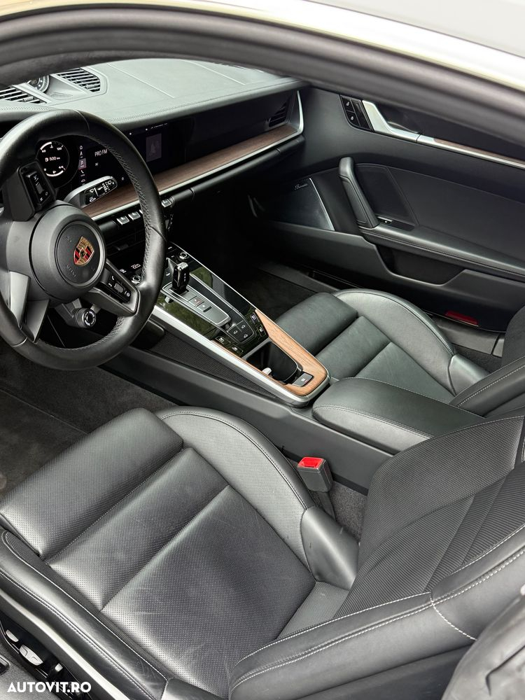 Porsche 911 Carrera 4S PDK - 7