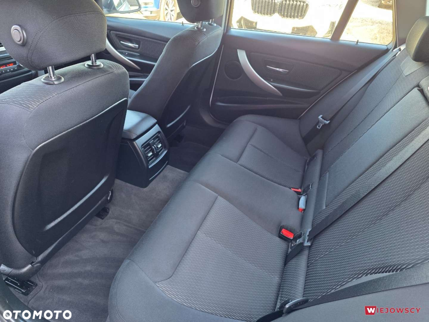BMW Seria 3 - 12
