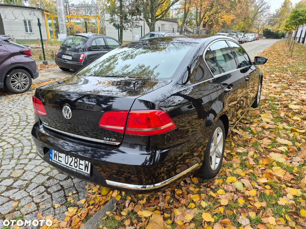 Volkswagen Passat 2012 photo 4