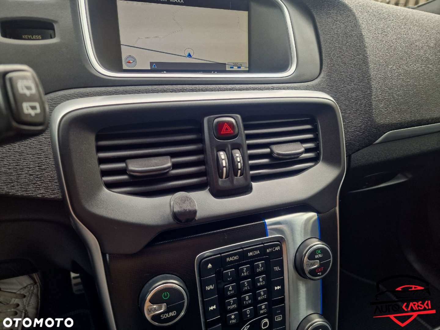 Volvo V40 - 35