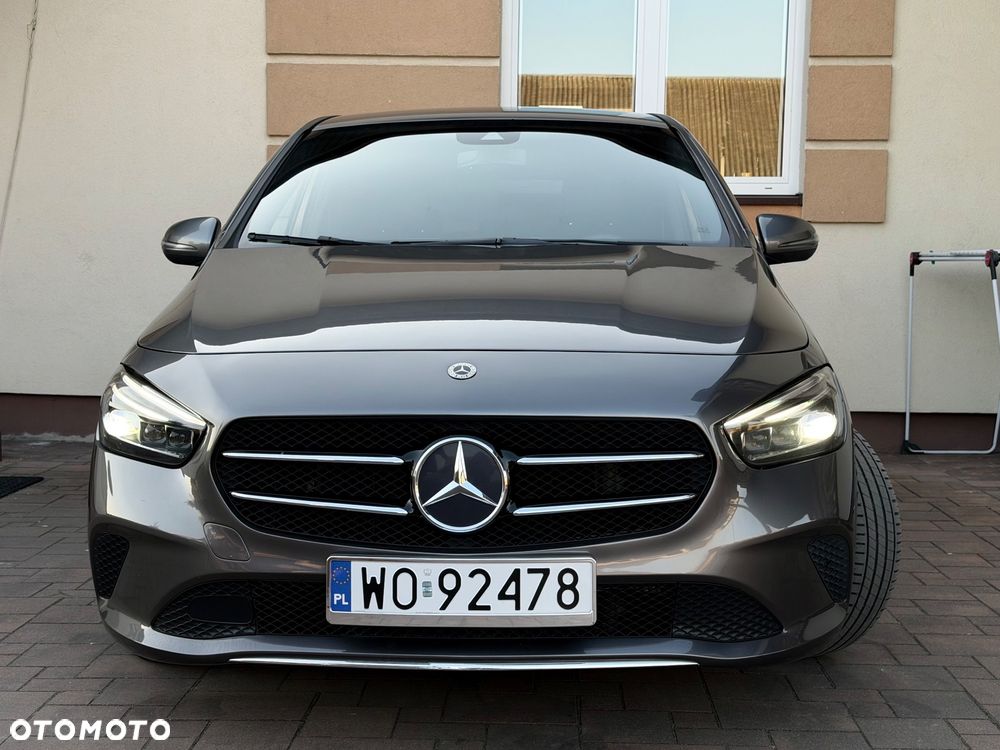 Mercedes-Benz Klasa B 180 7G-DCT Progressive - 15
