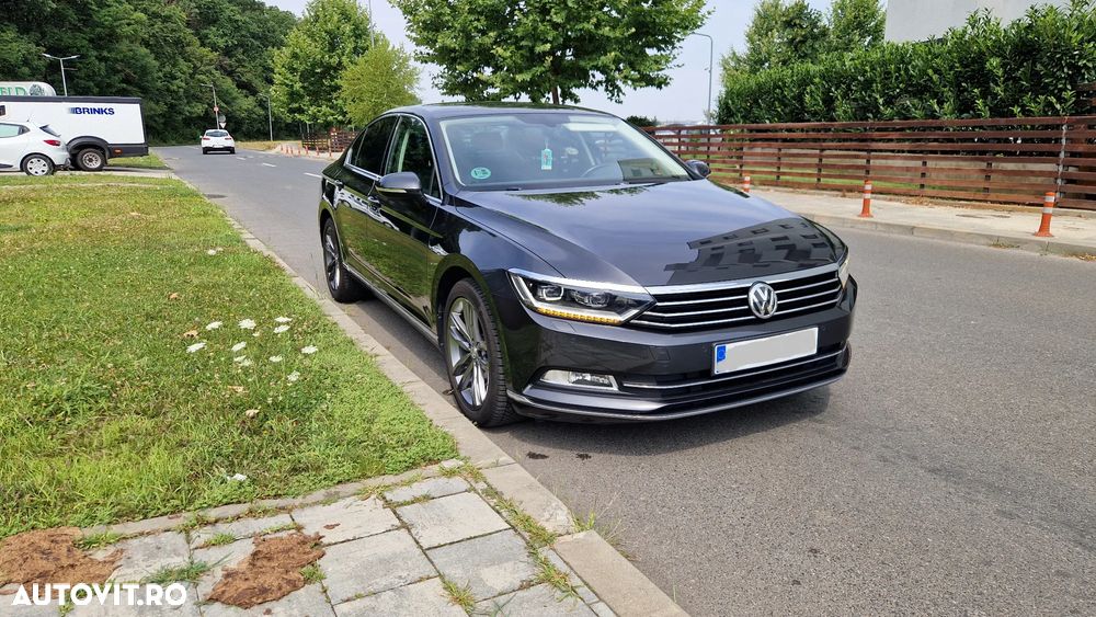 Volkswagen Passat - 2