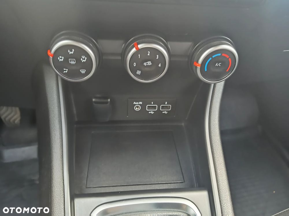 Renault Captur 1.0 TCe Zen - 18