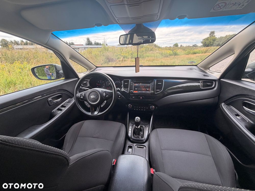 Kia Carens 1.7 CRDi L - 7