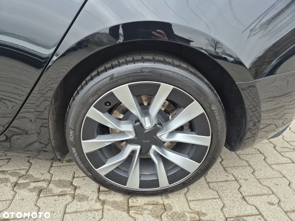 Tesla Model 3 Long Range AWD - 6