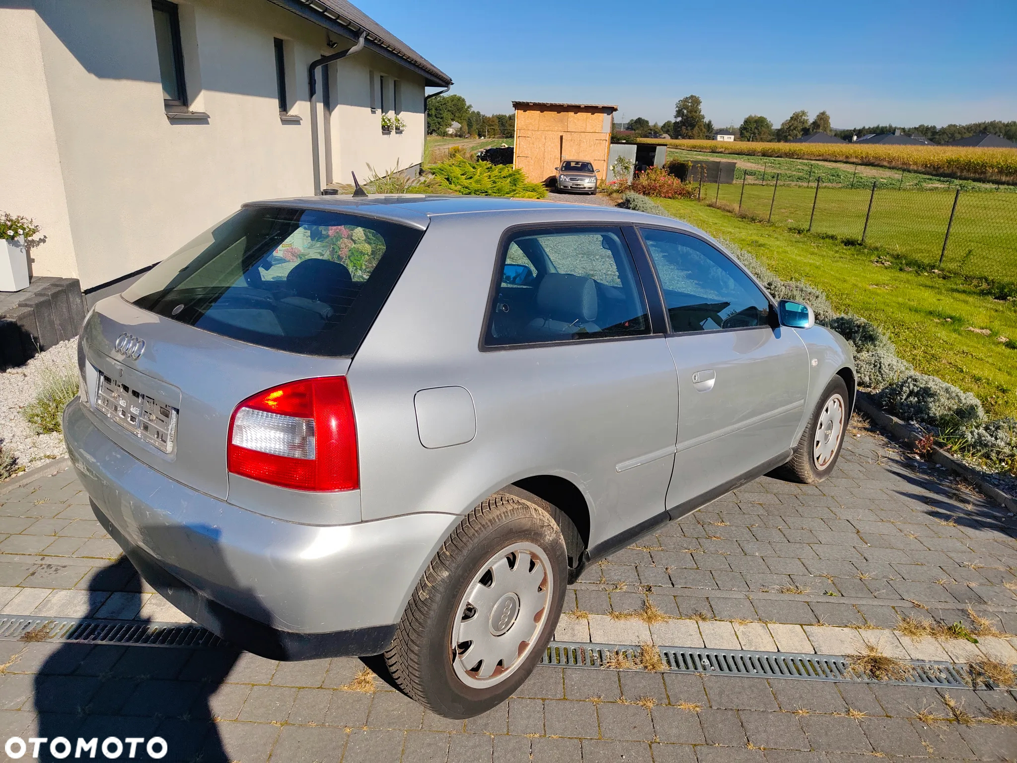 Audi A3 1.6 Ambiente - 12