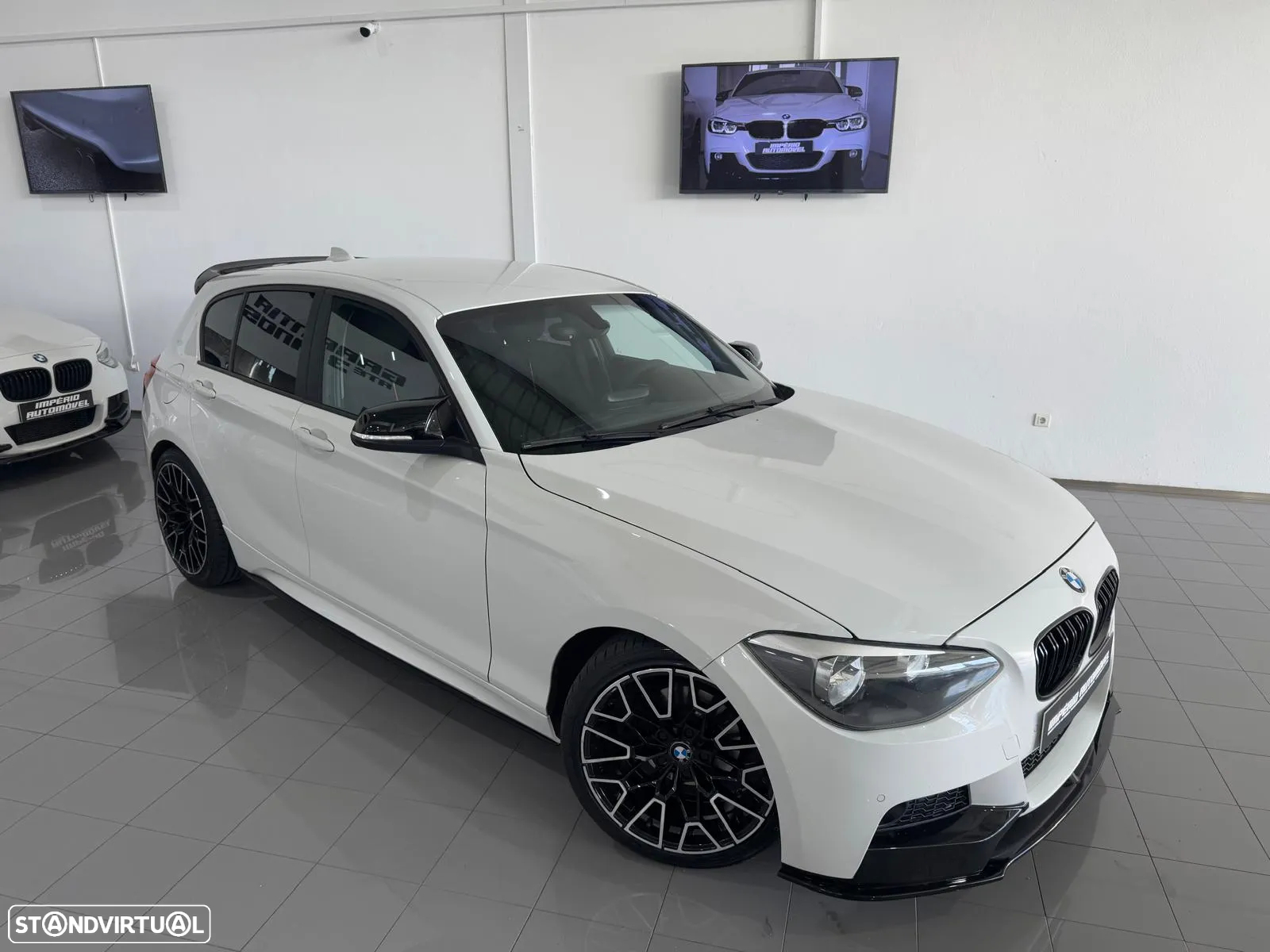 BMW 118 d Pack M - 16
