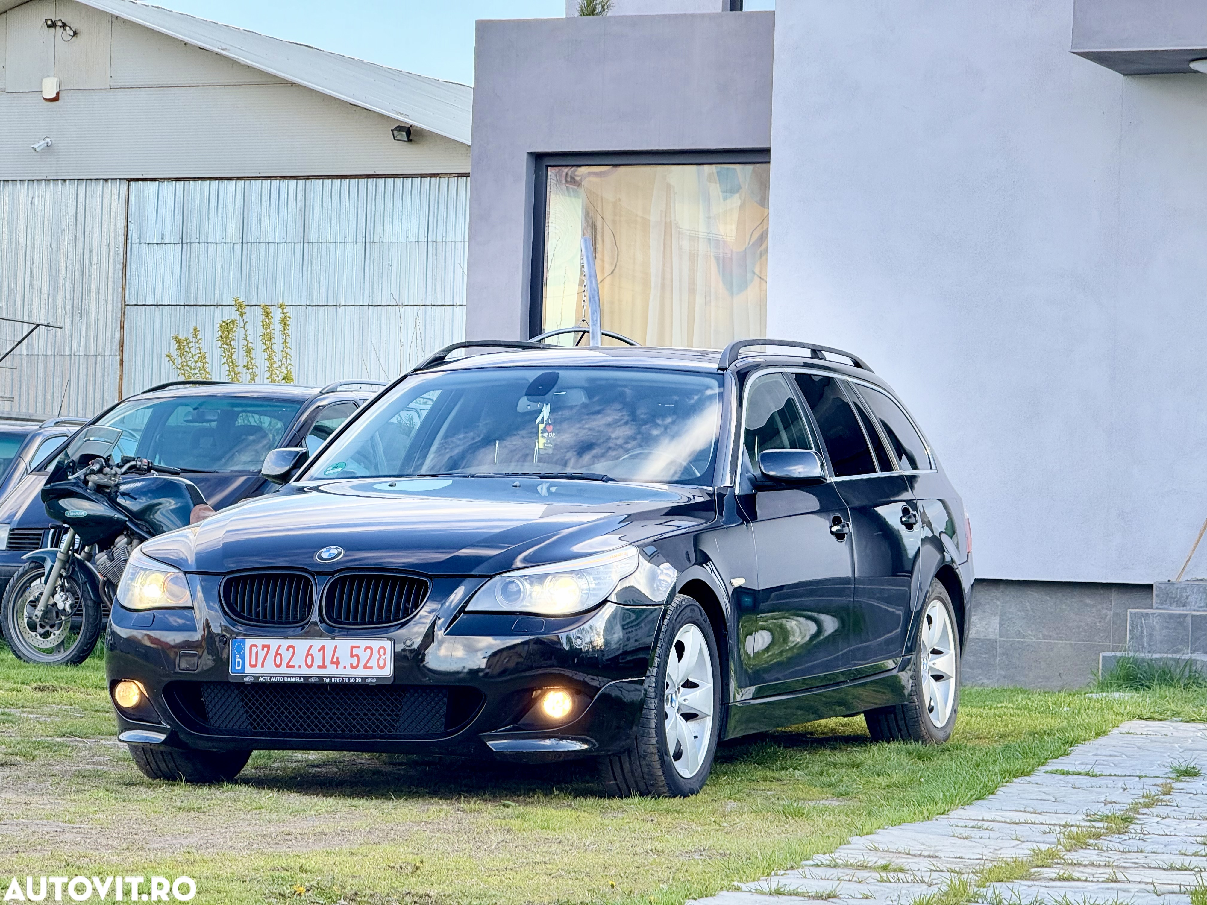 BMW Seria 5 520d Touring Aut. - 2