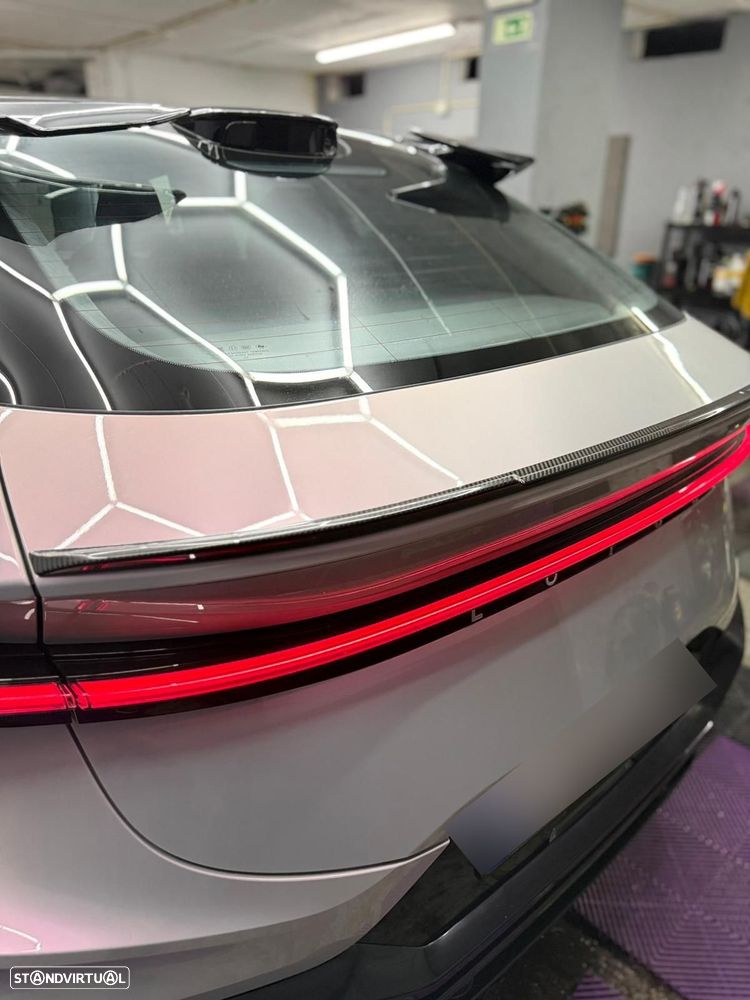 Lotus Eletre - 8