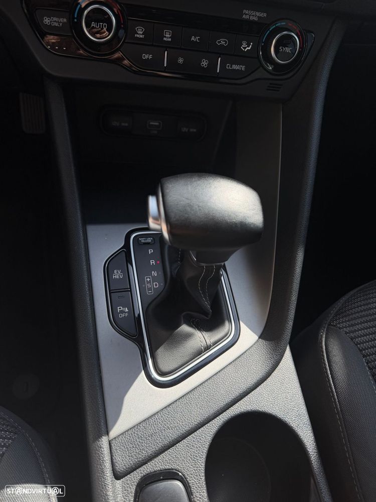 Kia Niro 1.6 GDi PHEV Urban - 27