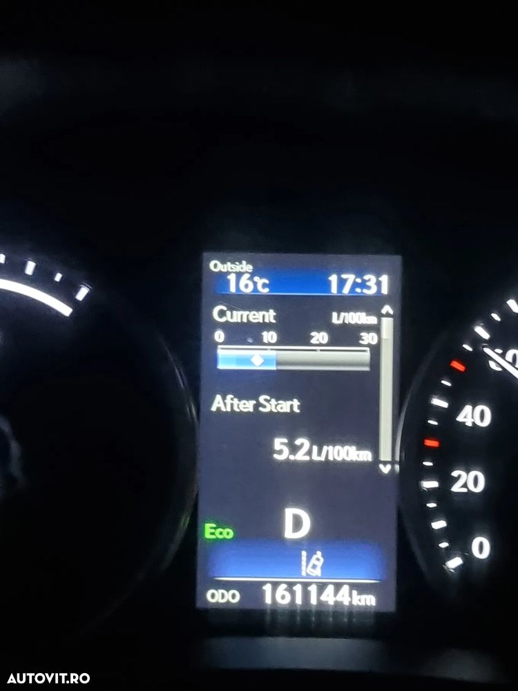 Lexus Seria NX 300h AWD Luxury - 35