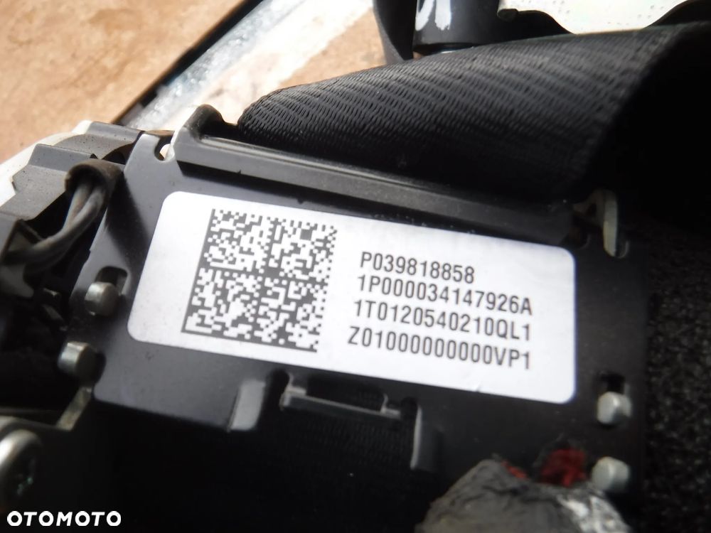 Volvo S60 II V60 pas bezpieczenstwa tyl napinacz - 4