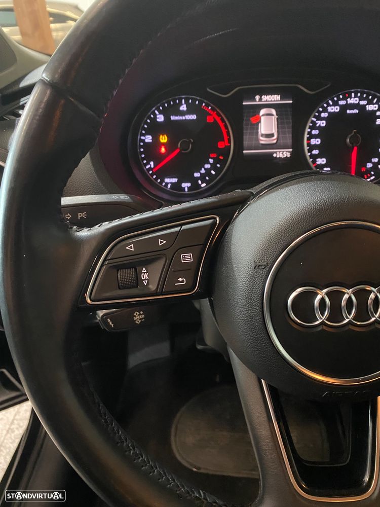 Audi A3 Sportback 1.6 TDI ultra Attraction - 10