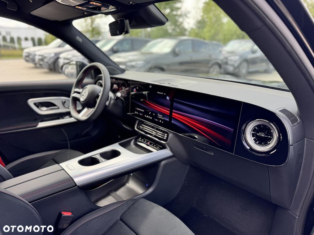 Mercedes-Benz GLB 200 mHEV 4-Matic 8G-eDCT - 14
