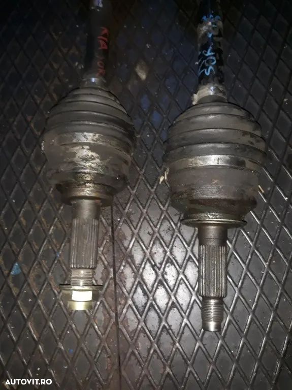 Planetara stanga / dreapta kia Sorento 2.5 CRD - 3