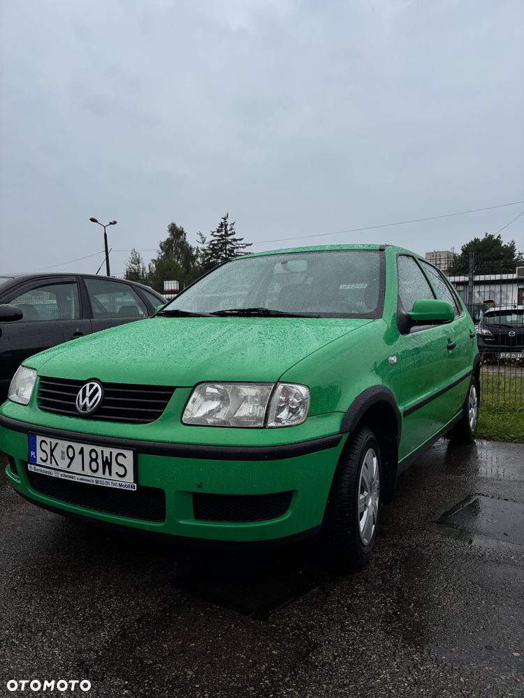 Volkswagen Polo - 1