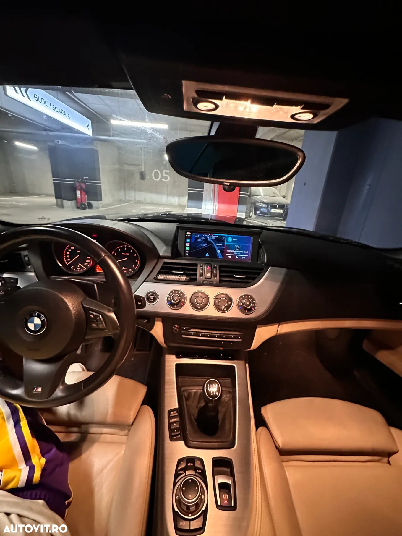 BMW Z4 sDrive28i - 14