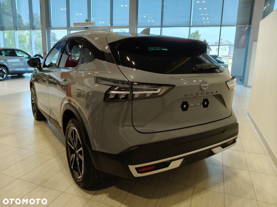 Nissan Qashqai - 4