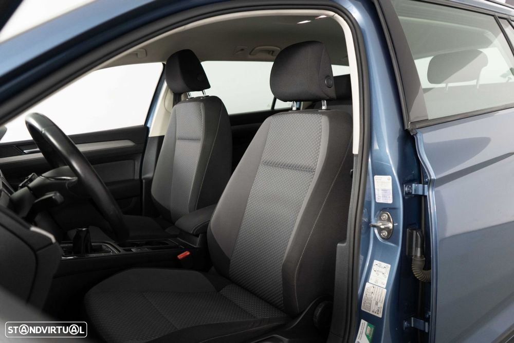 VW Passat Variant 1.6 TDI Confortline - 9