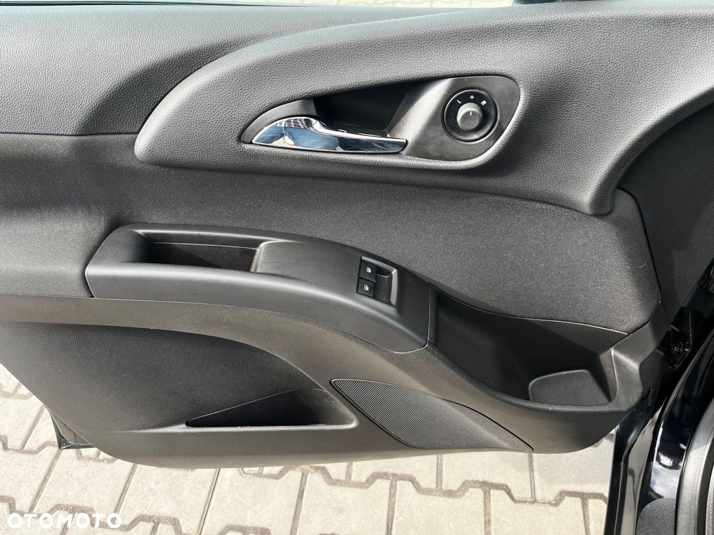 Opel Meriva - 19