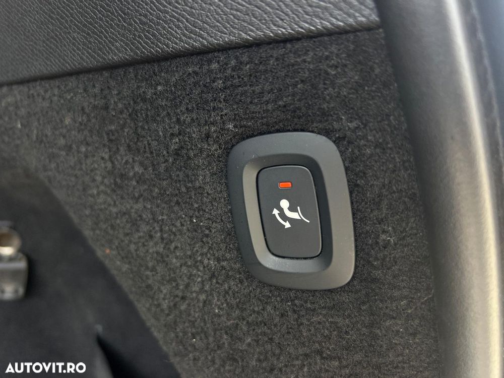 Volvo XC 90 - 39