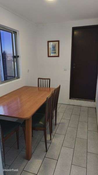 Casa T1 para arrendar em Torres Vedras - Grande imagem: 2/8