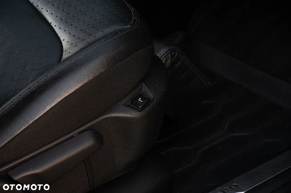 Citroën C4 Grand Picasso 2.0 BlueHDi Exclusive - 9