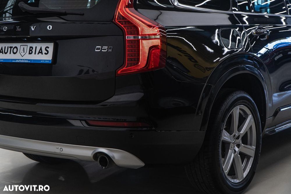 Volvo XC 90 D5 AWD Momentum - 38