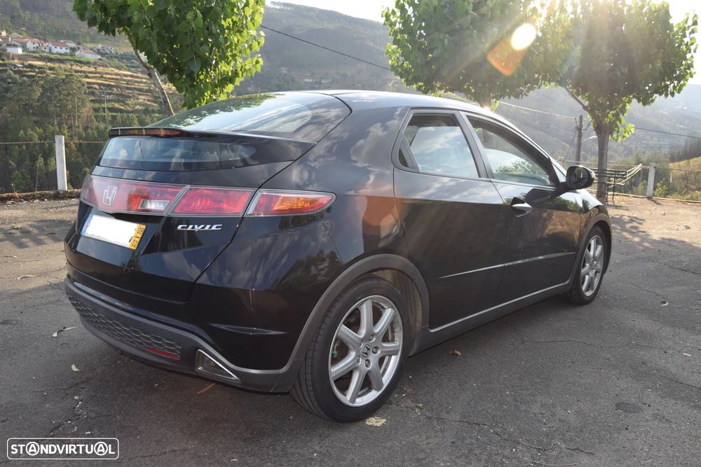 Honda Civic 1.8 Sport - 7
