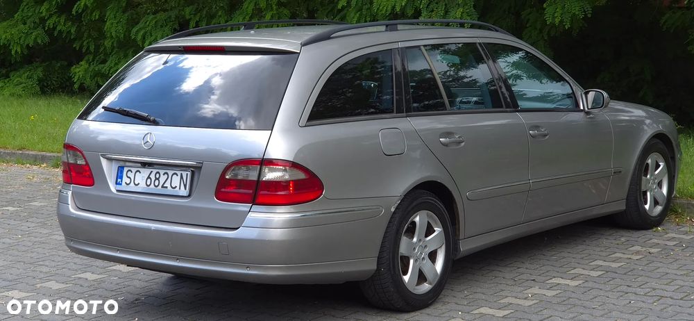Mercedes-Benz Klasa E - 16