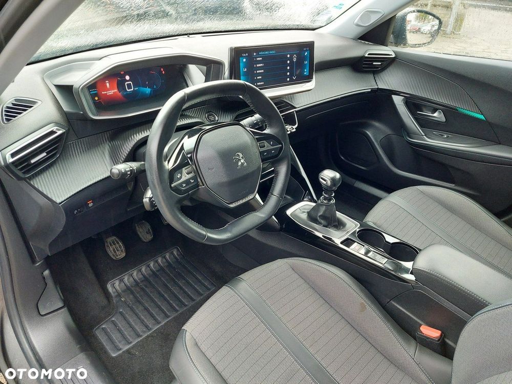 Peugeot 2008 - 24