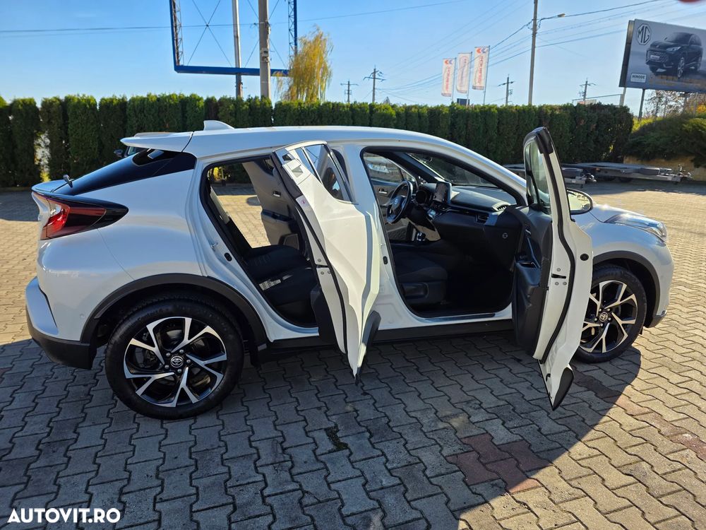 Toyota C-HR Hybrid Team Deutschland - 14