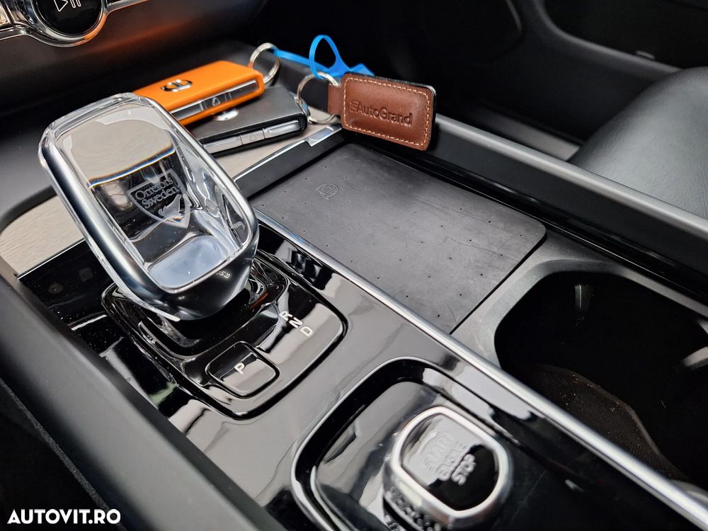 Volvo XC 60 B5 D AWD Geartronic Inscription - 30