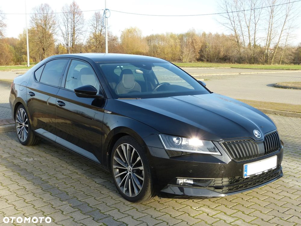 Skoda Superb 1.8 TSI Sportline - 2