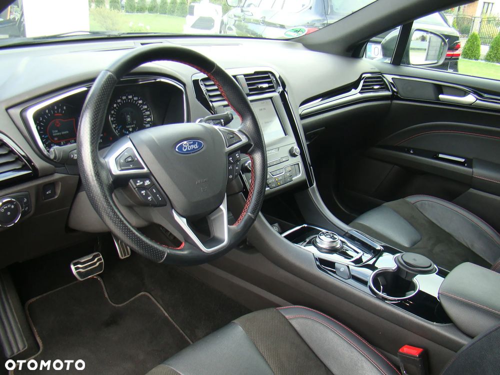 Ford Mondeo 2.0 EcoBlue ST-Line - 25