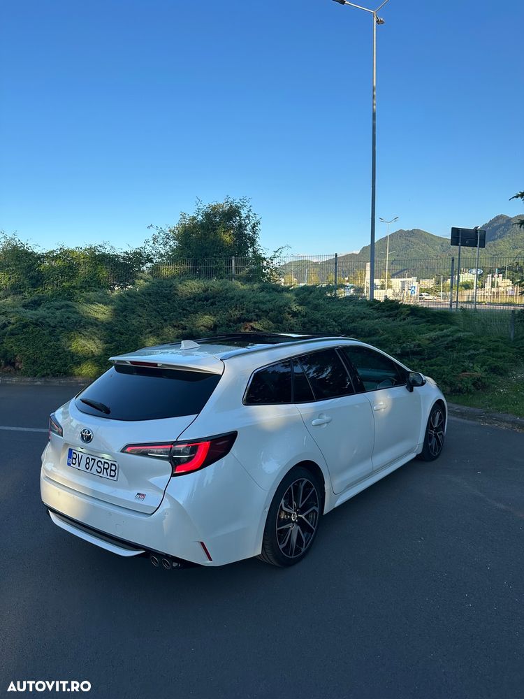Toyota Corolla - 1