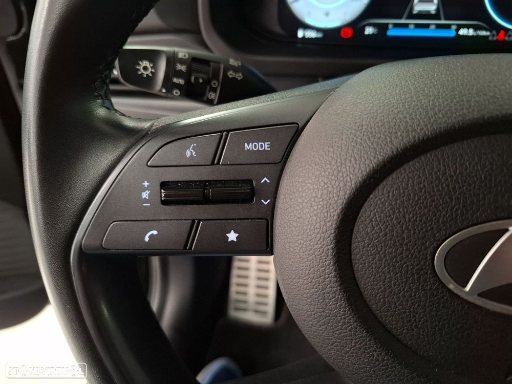 Hyundai Bayon 1.0 T-GDi Premium DCT - 16